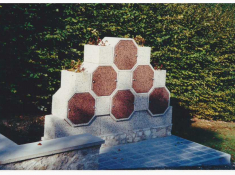 6-COLUMBARIUM