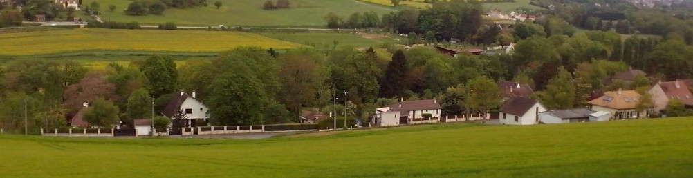 Bandeau moulin Bourgognes vu piste cyclable