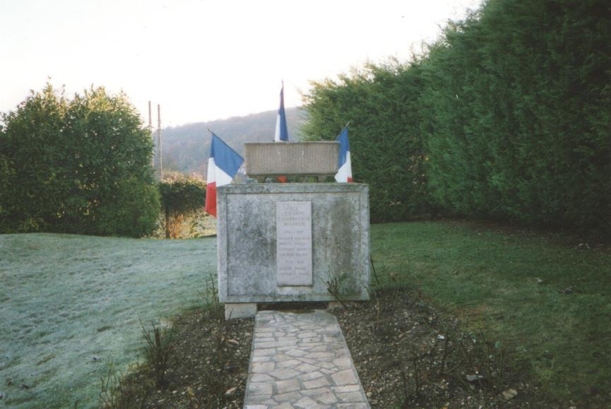 4 - monument aux morts