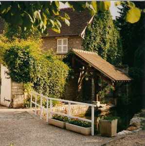 LAVOIR EPERON 001